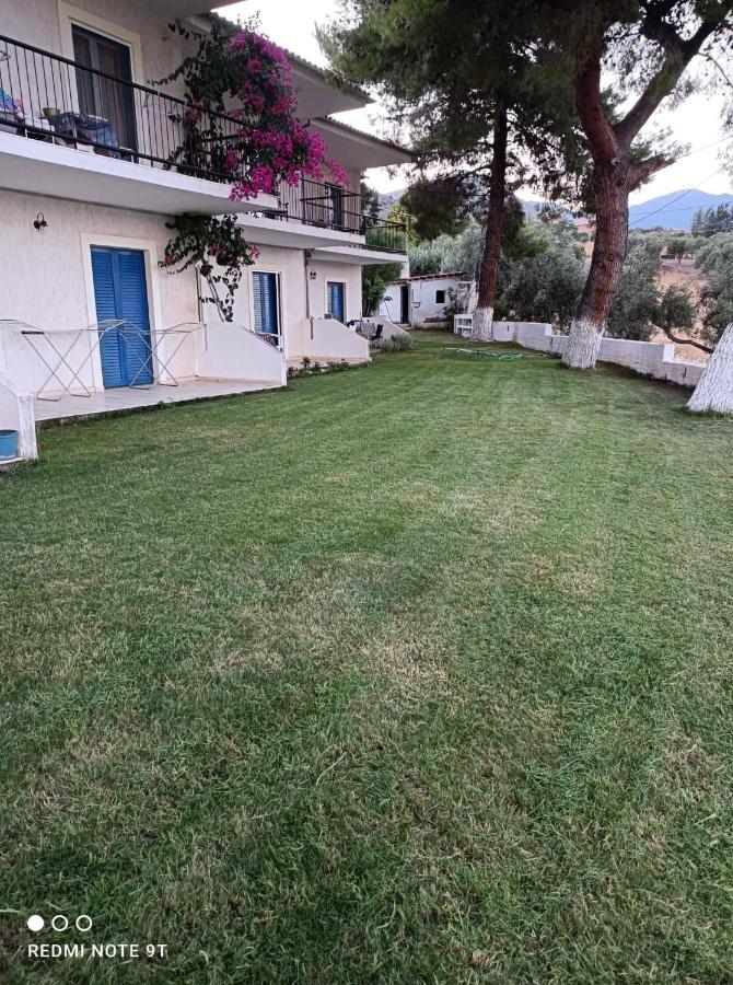 Villa Galaxídhion Extérieur photo